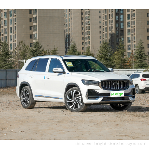 A alta velocità Geely Gasoline Geely Monjaro 2WD 2.0TD DCT EVO Premium Edition NEDC Consumo di carburante completo 6,8 L/100 km